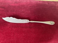 Vtg Wm. Rogers & Son AA 1890 Shell - Twisted handle master butter knife spreader