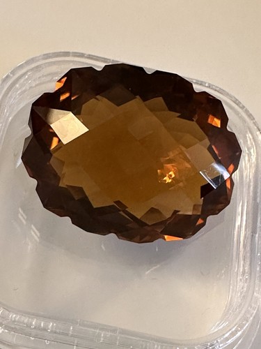 I.F Clean! 29.75ct Cognac Quartz Natural Gemstone - Picture 13 of 24