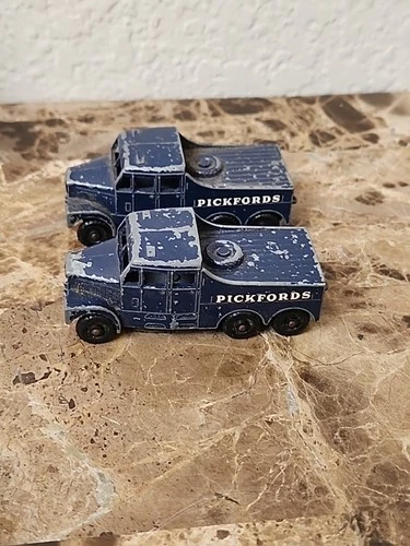 Lot 2 Vintage Matchbox Lesney Scammel 6x6 Tractor Pickfords Cars