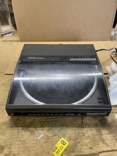 Vintage Technics SL-j33 Direct Drive Automatic Turntable Record Player