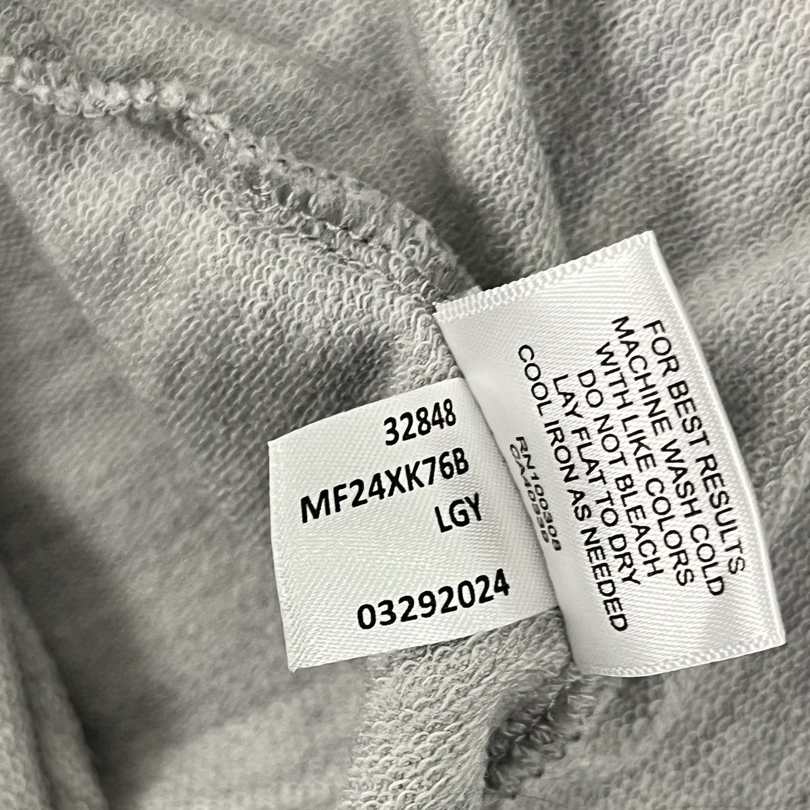 Peter Millar Excursionist Performance Pullover Me… - image 8