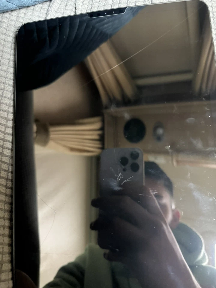 Apple iPad Pro 11 Inch 2020 - Image 4 of 4