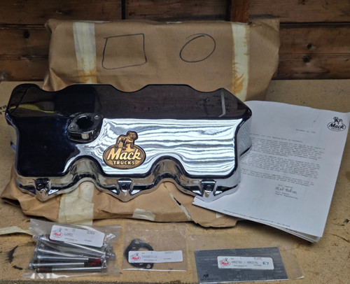 RARE! NOS! CHROME & BULLDOG Mack E7 Valve Cover 337GB545 600GBA3163 90s FULL KIT