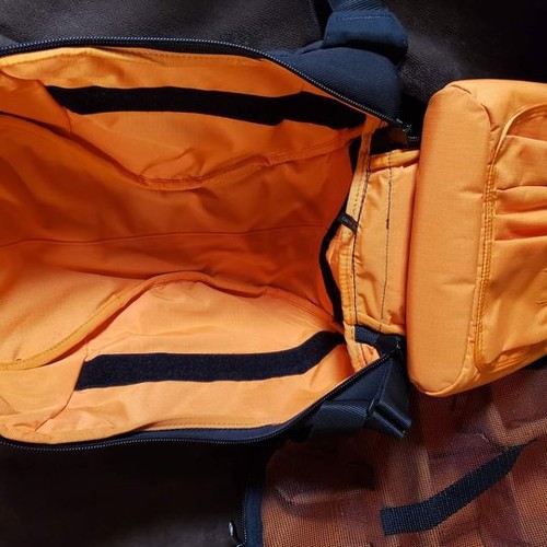 Crumpler 'The Keystone' Camera/Laptop Backpack - Dark Gray/Gray/Orange - Picture 9 of 10