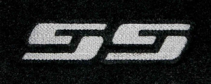 Lloyd Mats Velourtex Chevrolet Silverado SS Custom 3 Pc Floor Mats (2003-2006) Foto 3 de 4