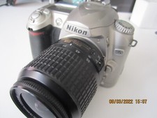 Nikon D50 Digital SLR camera with 18-55mm DX Lens