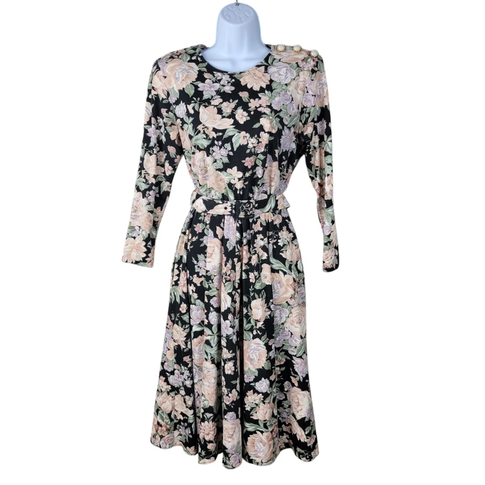 Vintage Floral Dress sz 6 Small Midi Button Shoulder Alt Cottagecore Flare skirt - Image 2 of 4