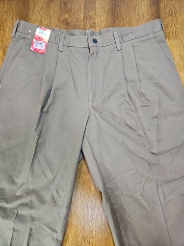 NEU Lee Performance Khakis Hose Herren 38x29 braun schmutzabweisend doppelt plissiert - Bild 6 von 24
