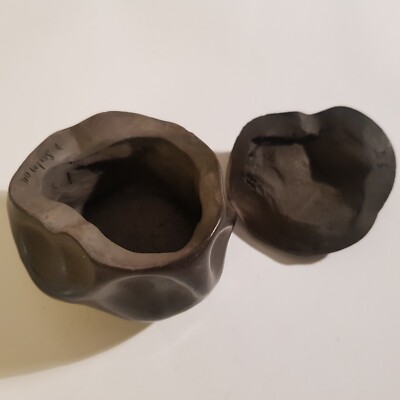 Schwarz Ton Keramik Schmuck Kugel Schatulle Meteorit Lava Vulkan Künstler Handarbeit
