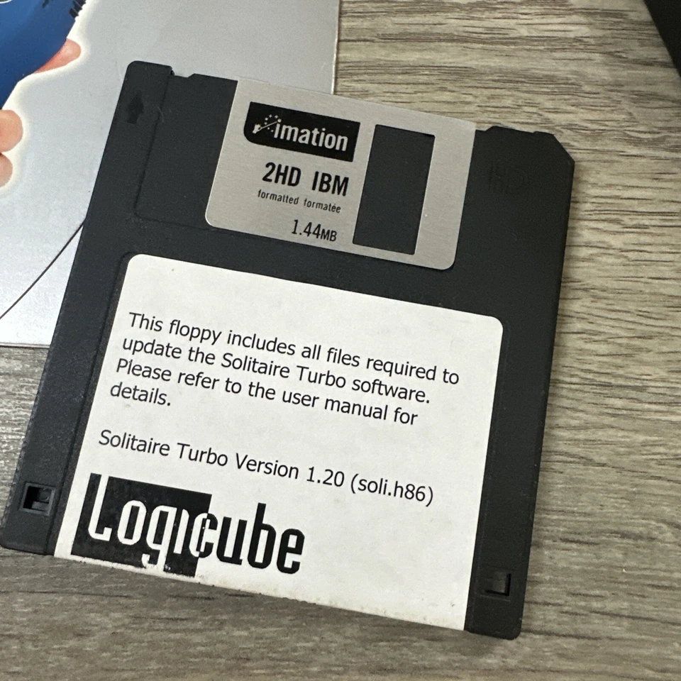 LOGICUBE SOLITAIRE TURBO HIGH SPEED SOFTWARE CLONING SYSTEM - HARD DRIVE CLONER - Image 4 of 4