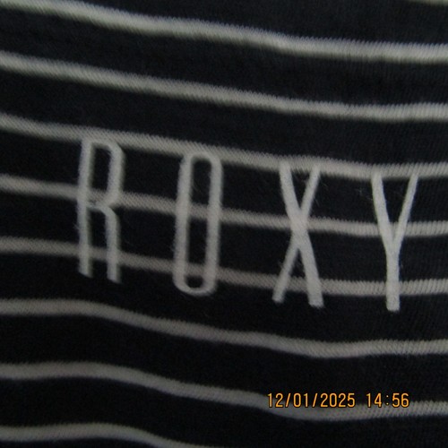 Roxy Ladies L/S Black & White Striped Top Size L - Picture 12 of 14