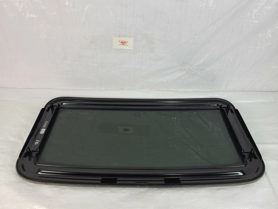 2009-2020 Dodge Journey Sunroof Glass OEM 05183171AB Foto 3 de 4