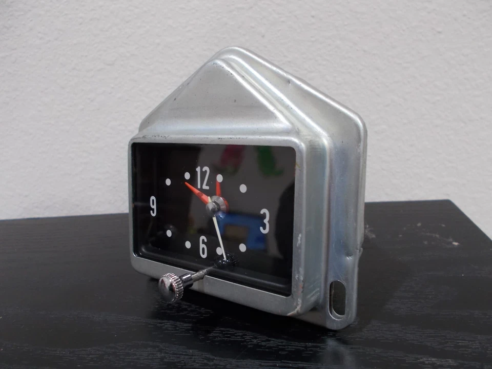 Restored 1960 1961 1962 AMC Rambler Clock Works 60 61 62 Rebel, Ambassador - Image 4 of 4