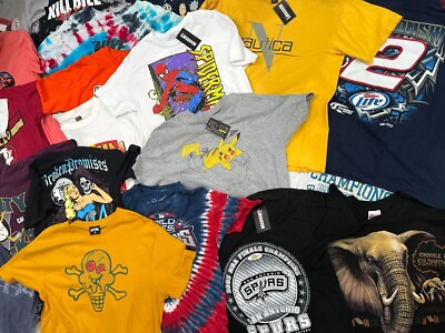 3 Graphic T-Shirt Lot Random VTG Sports Bands Movies Anime 90s Y2K Streetwear eu