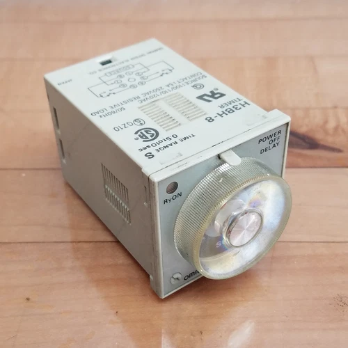 Omron H3BH-8-AC100/110/120-10S Time Delay Relay, .5-10 Second, 5A, 250Vac, 8 Pin