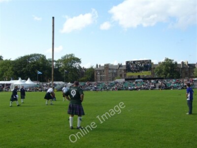 Photo 6x4 Tossing the caber, Gathering 2009 Edinburgh  c2009