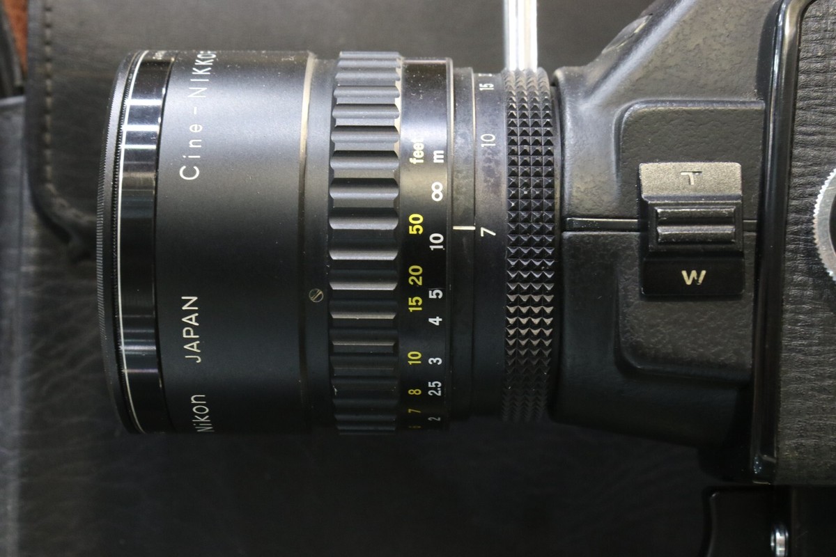 Nikon R10 Super 8mm film camera With cine Nikkor zoom 7-70 Nikon R10 Super 8mm film camera With cine Nikkor zoom 7-70