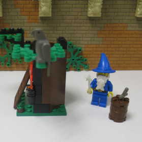 (J 10) LEGO 6020 Castel Magic Shop Knights Merlin Wizard with BA
