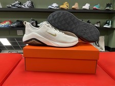 WMN NIKE AIR ZOOM BELLA 7 FZ1689-004 EUR43 METALLIC GOLD BLK