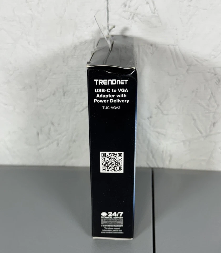 TRENDnet TUC-VGA2, USB-C to VGA HDTV Adapter with PD support - Image 3 of 4