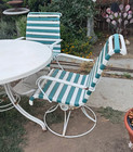 Vintage Homecrest MCM Patio Set Furniture - 4 Swivel Chairs and Fiberglass Table — photo 4