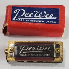 1940s PeeWee Harmonica - Occupied Japan -- With Original Box