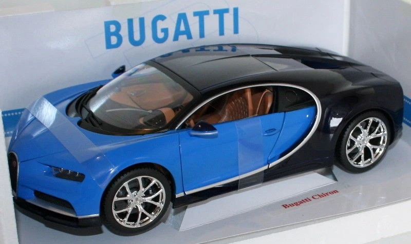 Burago 1/18 Scale 18-11040 - Bugatti Chiron - Blue & Black - Image 4 of 4
