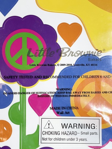 Little Brownie Bakers 2009-2010 Peel Stick Wall Art Girl Scout Collectible NIP - Picture 4 of 4