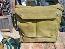 WW11 British Militaria.   Gas Mask Bag 1942, great condition for year.