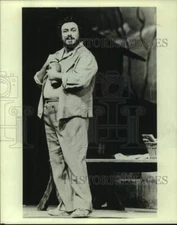 1981 Press Photo Luciano Pavarotti, Tenor Singer - sap41165