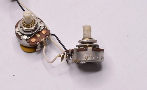 1976 Fender CTS Pots Precision PBass Jazz Bass Potentiometer 250k USA 1970s - Picture 2 of 5