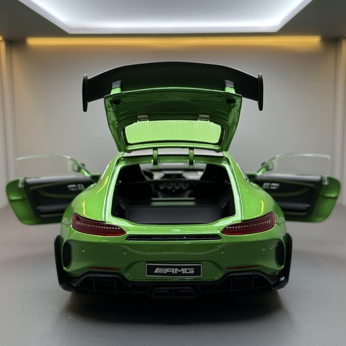 Black Mamba Alloy Car Model 1:18 Mercedes-Benz GT Sports Carmodel Ornaments - Imagen 9 de 11