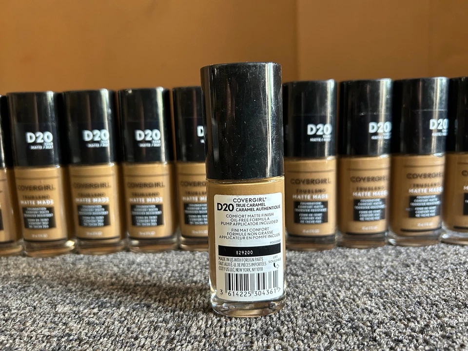 LOT OF 10 Covergirl Trublend Matte Made Liquid Foundation D20 TRUE CARAMEL - Image 3 of 4