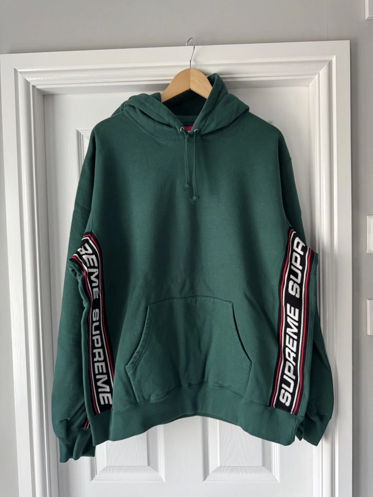 Sweat à capuche côtelé Supreme Text vert foncé   XL   FW19