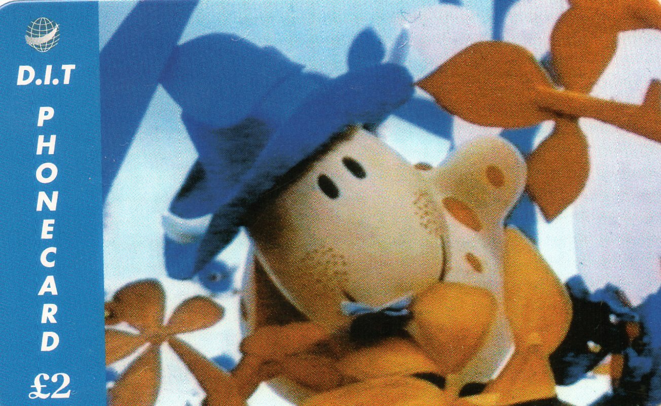 Foto 16 di 178