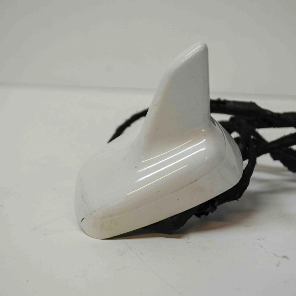 Antena AUDI A4 8K2, B8 8K5035503E 2.0 Diesel 100kw 2010 13727277 Foto 3 de 4