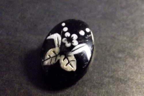 Vintage Black Glass Button - Fired Enamel Flower (4709) - Picture 3 of 4