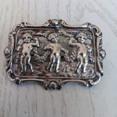 Brosche Silber 800 Barock Stil 3 Putten mit Girlanden
