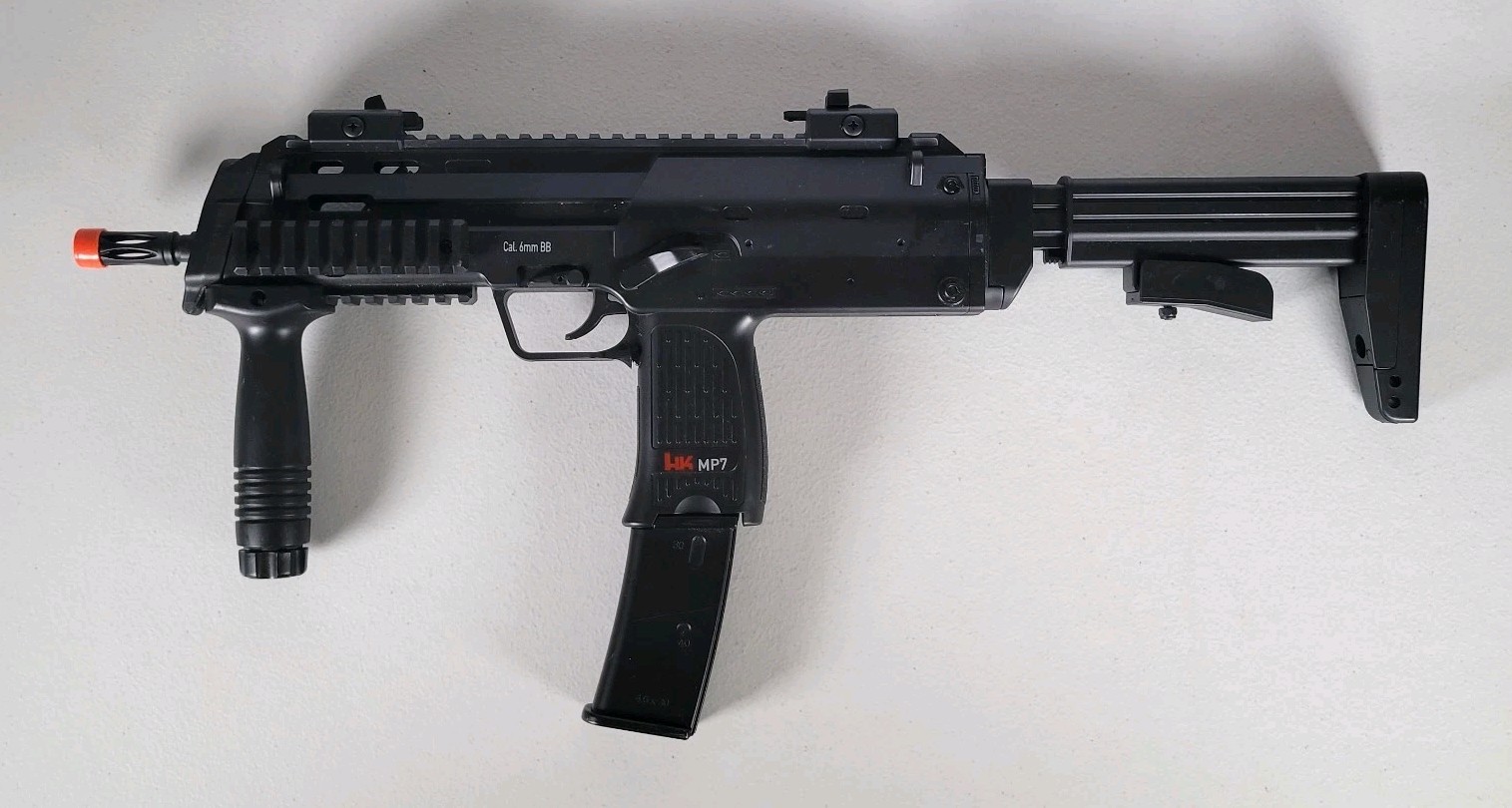 H&K MP7 SMG Airsoft Electric With Grip And Stock Heckler Koch Umarex Untested 