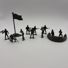 Plastic Army Men Soldiers - Gray   12 Pc Lot   Military Toy Figures   China