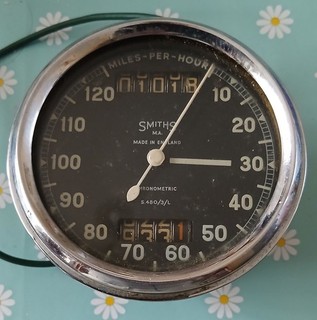 Vintage Smiths Chronometric 120 MPH Speedometer S.480/3/L Velocette Norton AJS ?