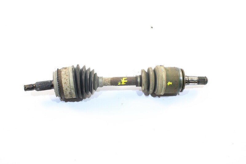 NO REF front left transmission Mitsubishi Montero V60 V70 1485190