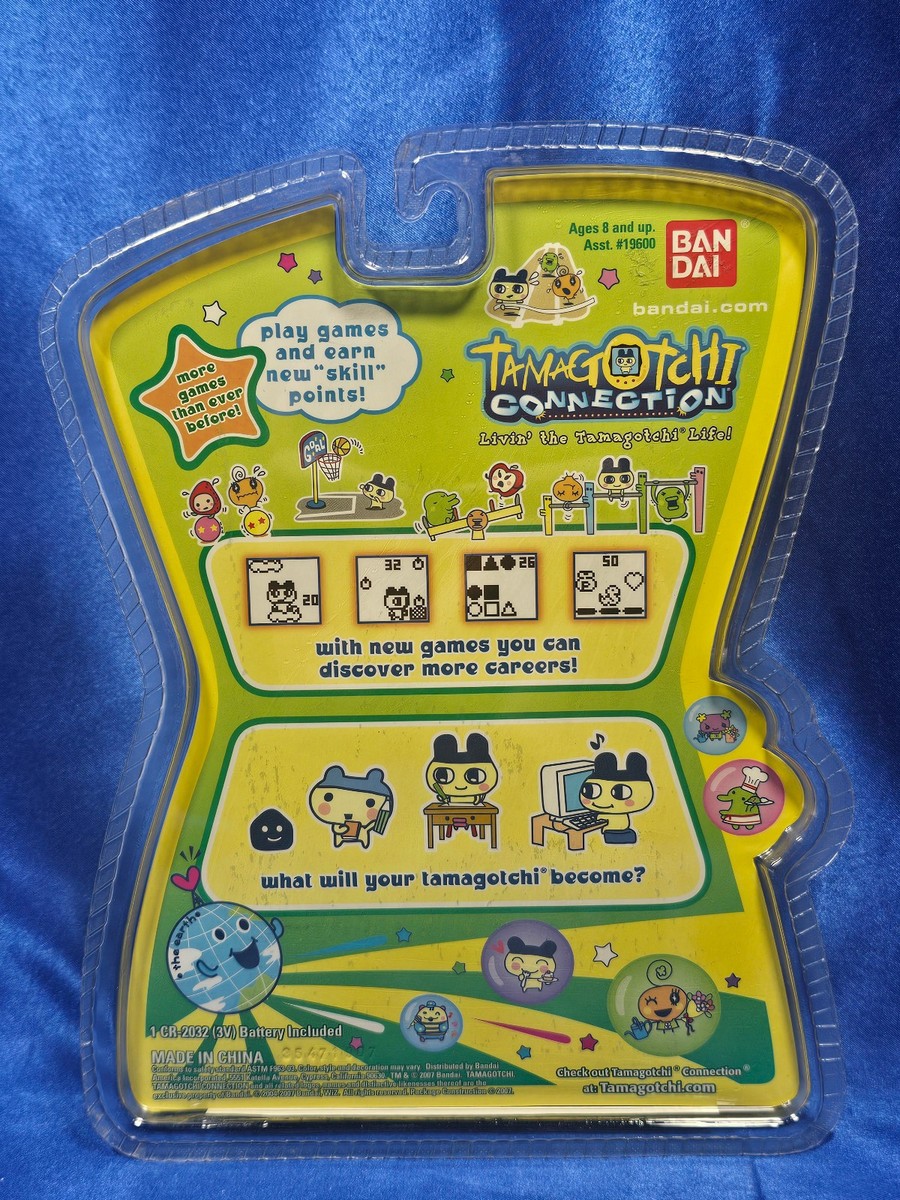 Tamagotchi Connection Fallen Leaves V4.5 Familitchi Tama House