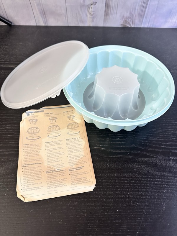 Vintage 1960's 9"×3" Antique Blue Plastic Gelatin Mold Container NEW