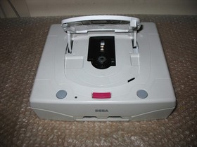 BOXED SEGA SATURN WHITE CONSOLE JAP IMPORT!