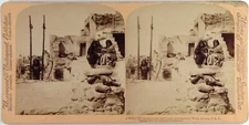 USA. Arizona.Wolpi.Moki Lady's Morning Toilet.Photo Stereo Underwood.