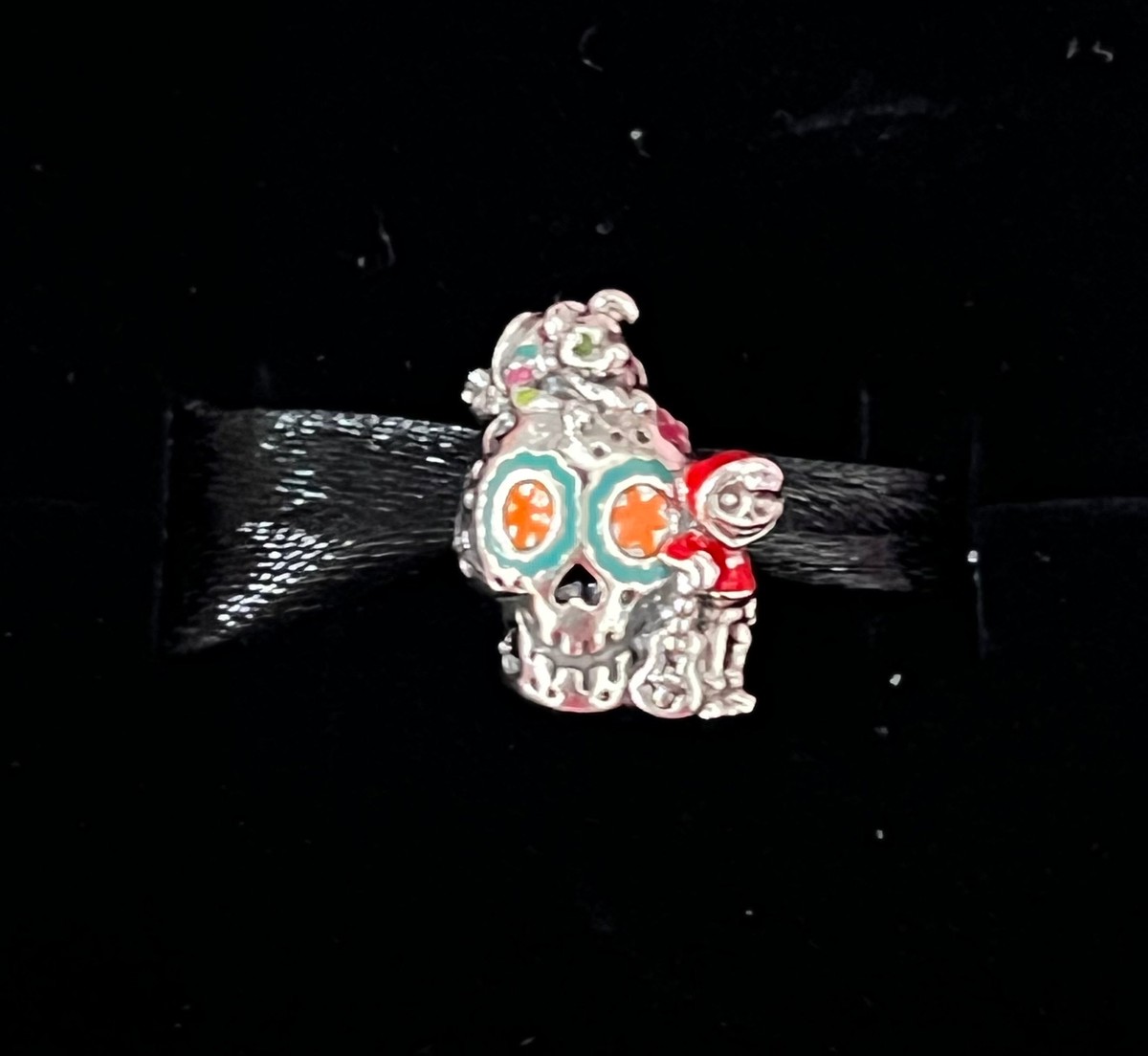 Disney Coco Sugar Skull, Miquel, Dante Glow in the Dark Pandora