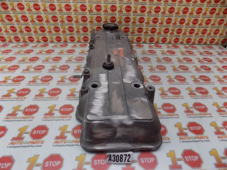 Toyota 4runner 1984-1995 cubierta de válvula de motor de 2,4 L OEM Foto 2 de 4