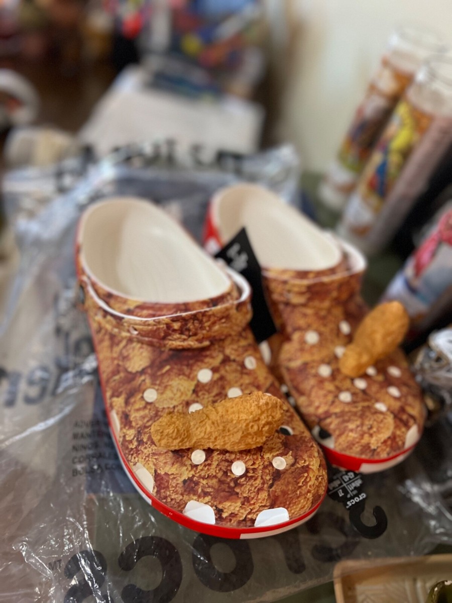 Rare KFC Crocs Kentucky Fried Chicken Drumsticks Men's 9