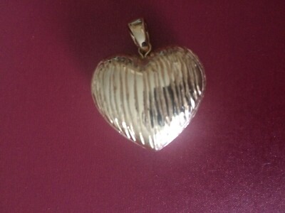 Beautiful Heart 14K white Gold over Resin Pendant